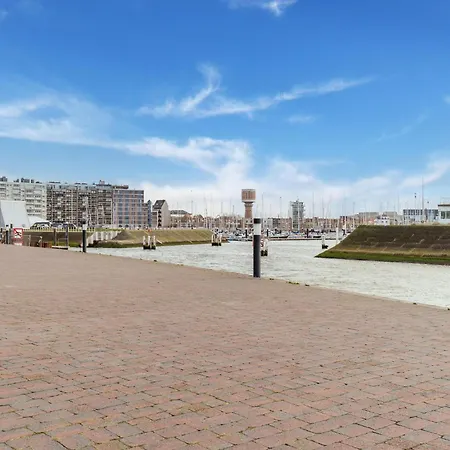 Apartamento Zeedijk Gem W Sea View, Cleaning Included